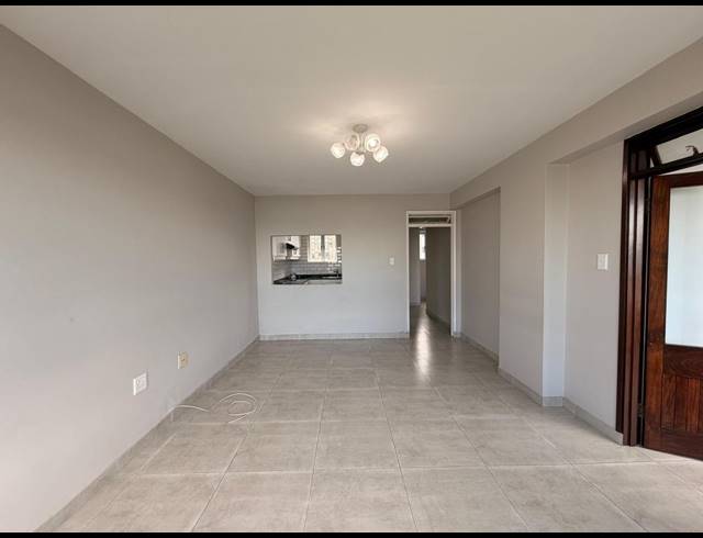 1.5 BEDROOM APARTMENT TO LET IN ESPLANADE